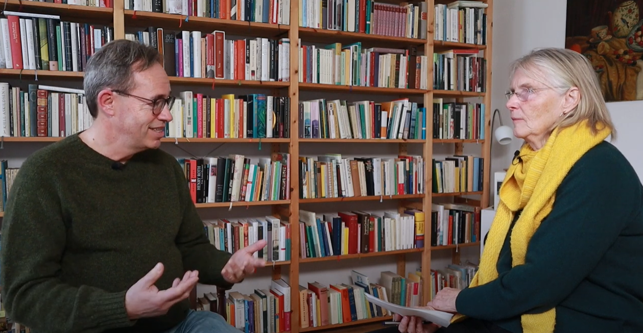 Karen Nölle im Gespräch mit Stefan Moster; Screenshot aus dem Video der Weltlesebühne © Julian Müller